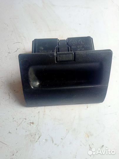 Пепельница передняя vw Golf III/Vento