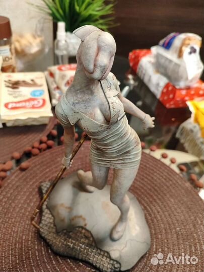 Gecco Bubble Head Nurse Silent Hill 2 figure