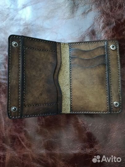 Кожаный кошелёк