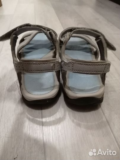 Сандалии из Decathlon
