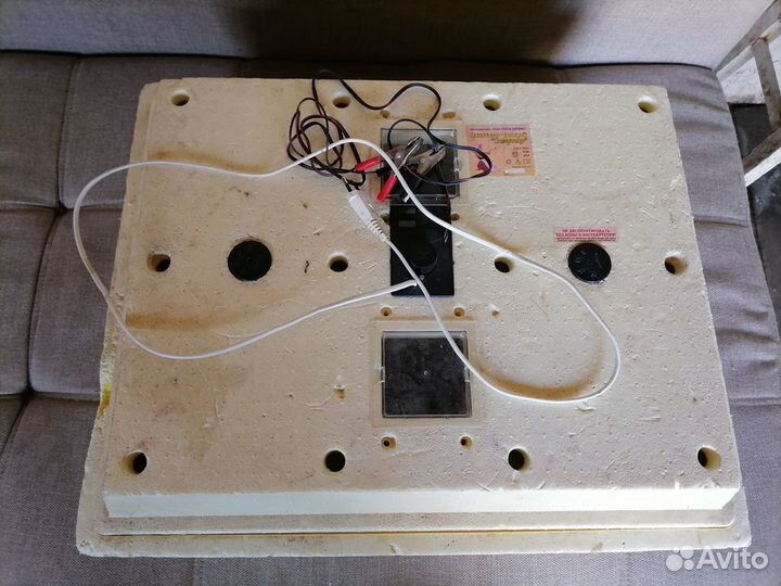 Инкубатор для яиц