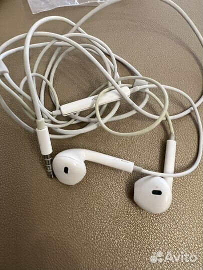 Наушники earpods Apple левый не работает оригинал