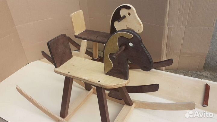 Коник-качалка