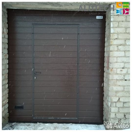 Секционные ворота alutech