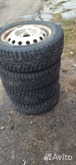 Hankook Winter I'Pike 185/60 R14 82T