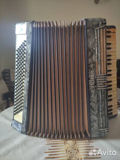 Продам аккордеон