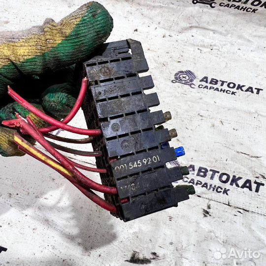 Блок предохранителей Mercedes W210