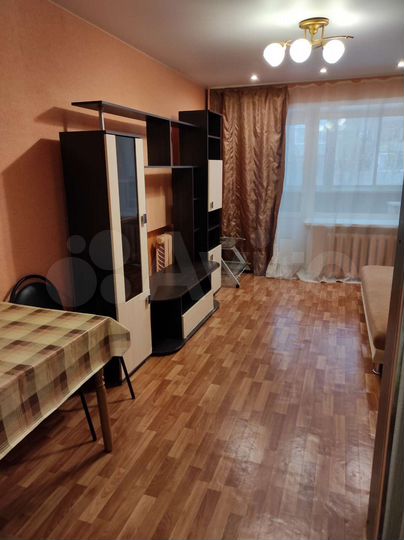 Комната 20 м² в 4-к., 2/5 эт.