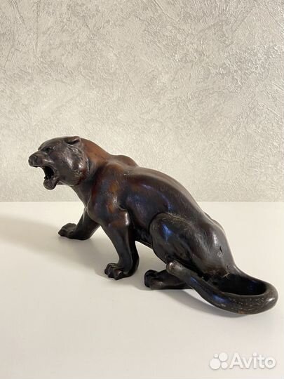 Статуэтка тигр