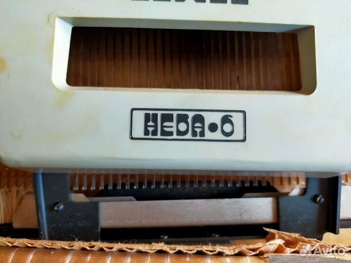 Вязальная машина Нева 6