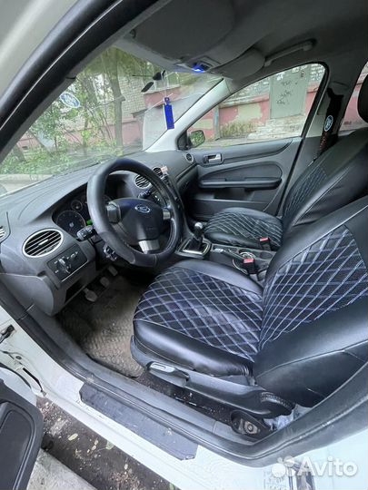Ford Focus 1.6 МТ, 2005, 206 000 км