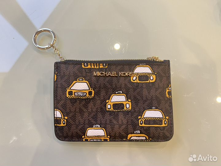 Кошелек визитница Michael Kors монограмма с такси