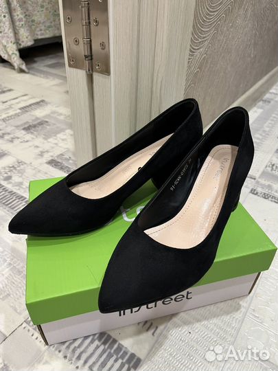 Туфли черные