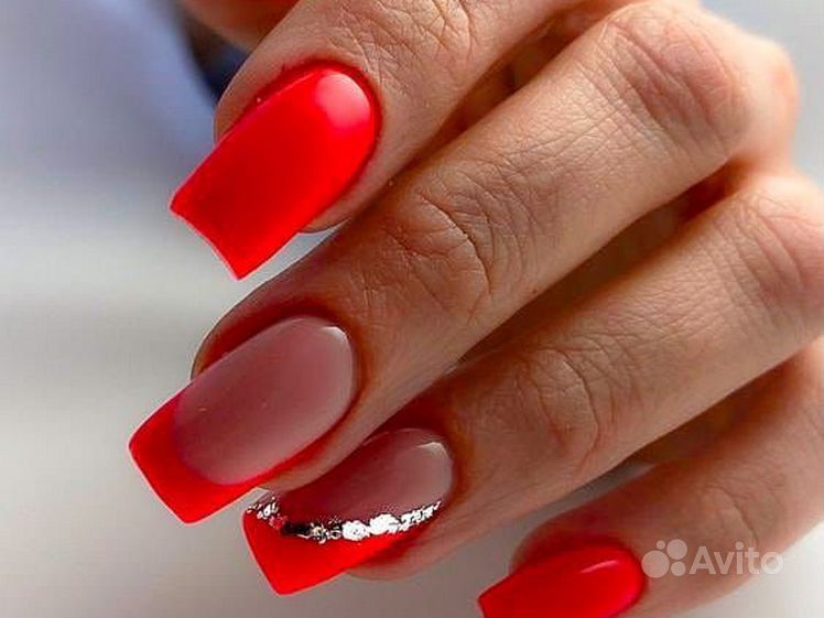 Pin on Körmök Red and silver nails, Silver nail designs, Silver nails