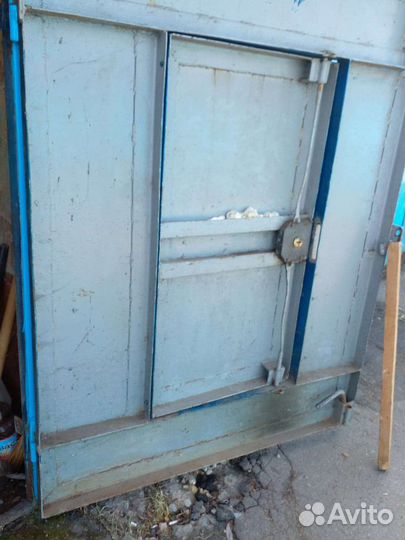 Железные двери б/у