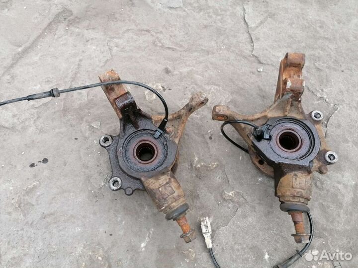 Поворотные кулаки - цапфы ситроен с4