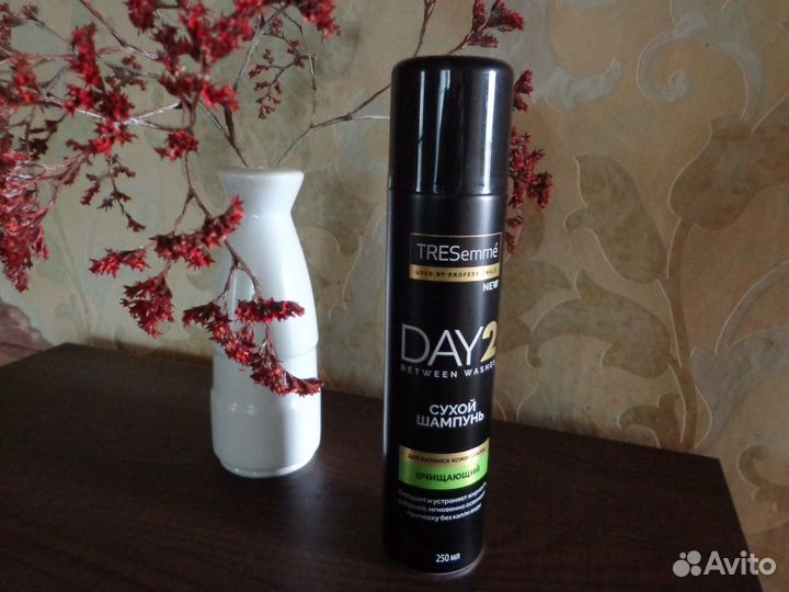 Сухой шампунь Tresemme Day 2