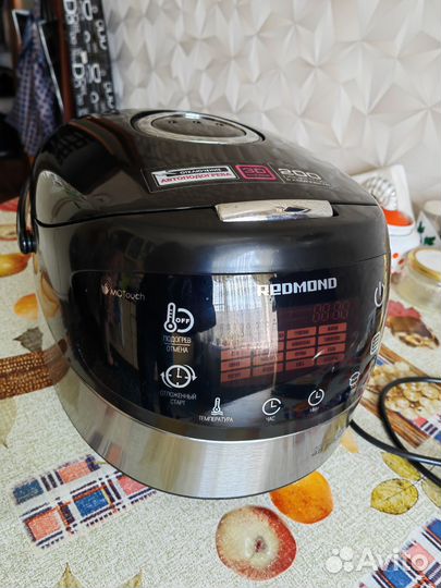 Мультиварка redmond rmc m90