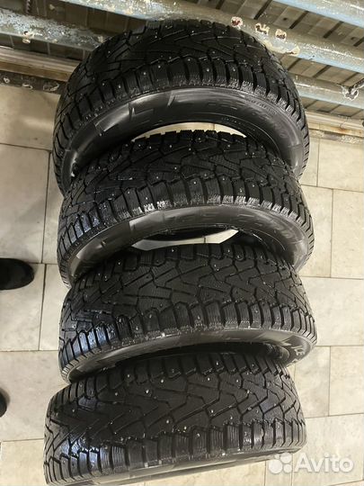 Pirelli Ice Zero 225/65 R17 106