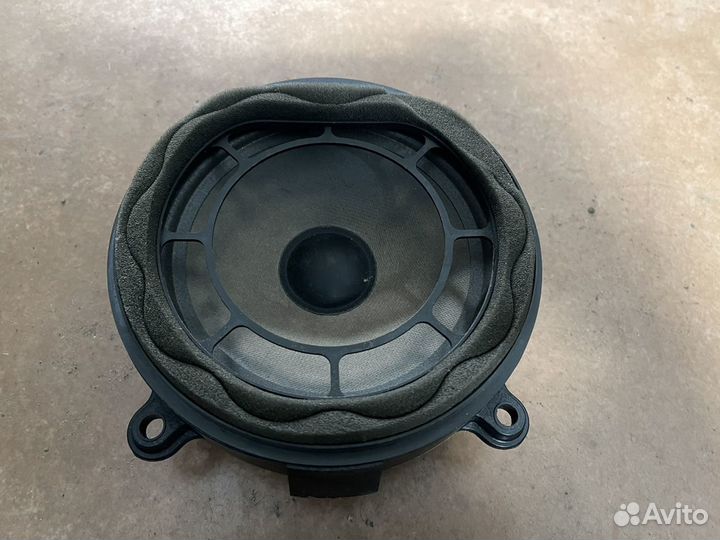 Динамик зажний mercedes w203 c203 с203