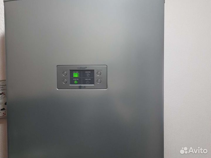 Холодильник lg