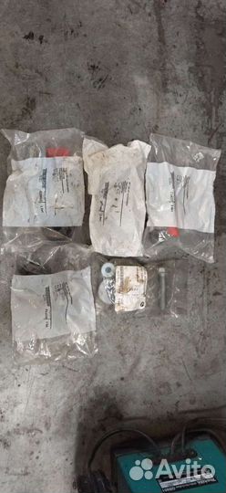 Комплект заглушек распредвалов Renault, LADA largu