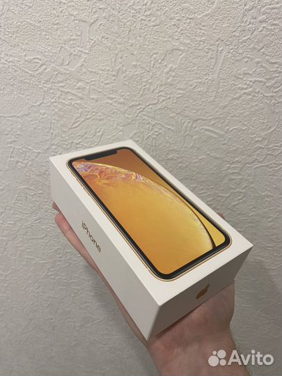 iPhone Xr, 64 ГБ