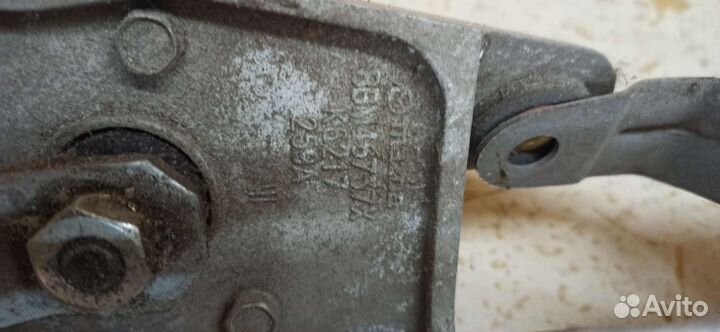 Трапеция дворников mazda 3 bk