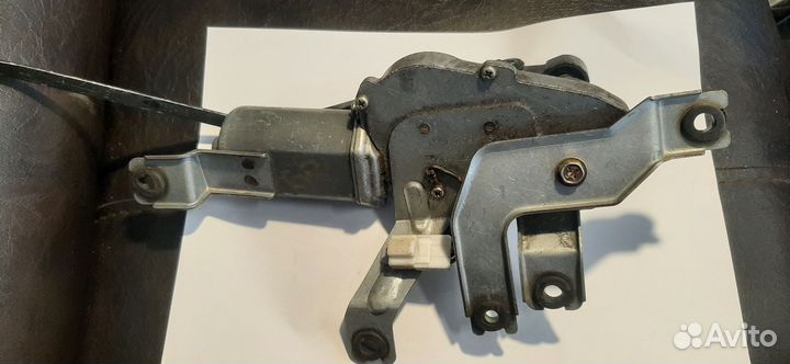 Моторчик стеклоочистителя nissan primera p10