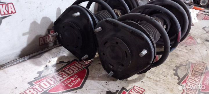 Стойка передняя Toyota Allion ZZT240 1zzfe 2003