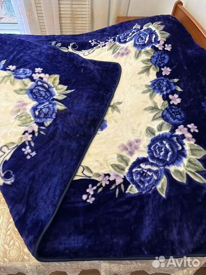 Покрывало новое двухстороннее
