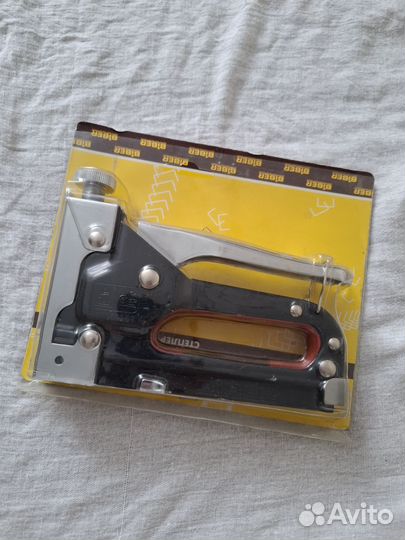 Степлер мебельный