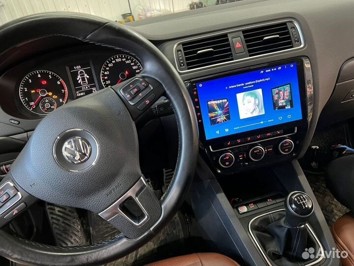 Магнитола Volkswagen Jetta 6