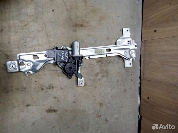 Стеклоподъемник электр. задний левый от Peugeot 3