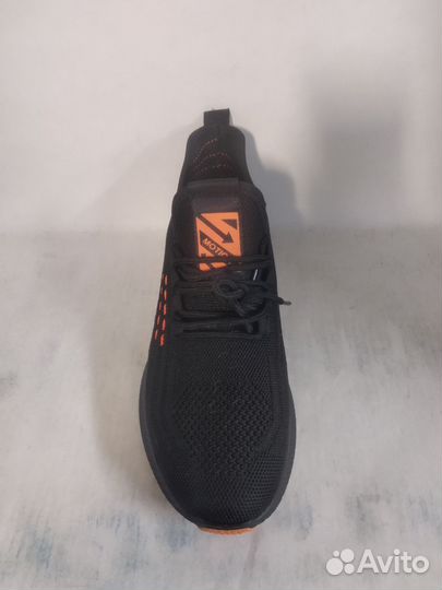 Новые легкие мужские кроссовки тм Баден р.43 после