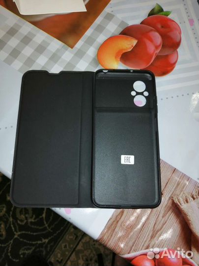 Чехол - книшка на телефон росо м5