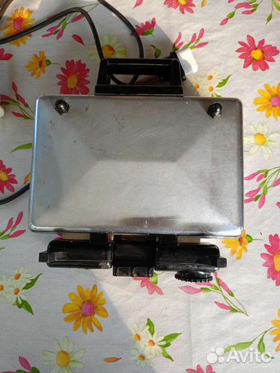 Вафельница СССР электрическая