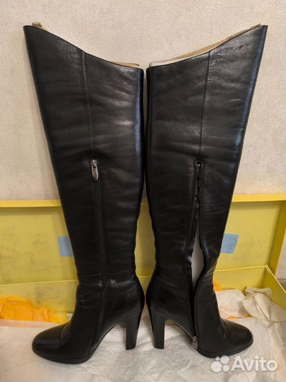 Зимние сапоги/ботфорты полностью на меху moda donn