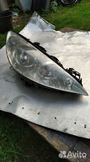 Фара правая peugeot 308 (408)