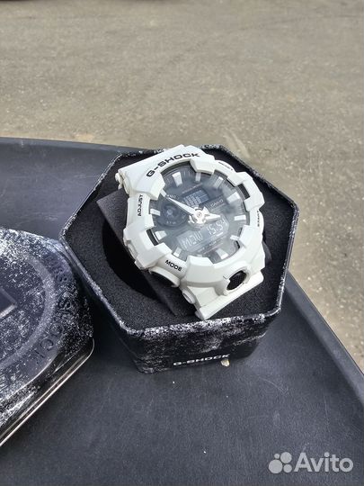 Casio g-shock GA-700-7ADR