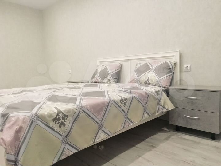 1-к. квартира, 50 м², 13/21 эт.