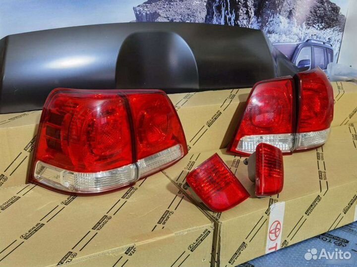 Фонари Toyota Land Cruiser 200