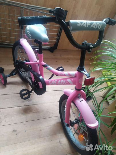 Детский трехколесный велосипед