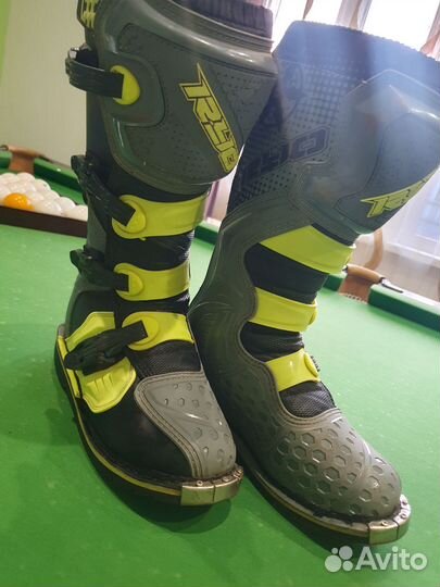 Мотоботы ryo