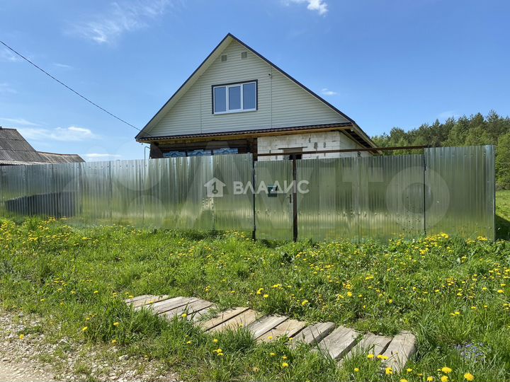 Дом 100 м² на участке 9 сот.