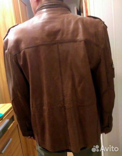 Новая кожанная куртка мужская