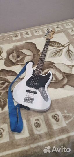 Бас гитара Stagg SBJ-30 WHB