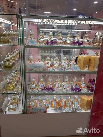 Торговый остров на 1 этаже трк рядом с метро
