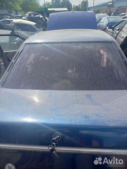 Ветровое стекло заднее Mazda 626 GD 1987-1996