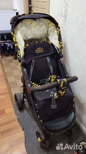 Прогулочная коляска